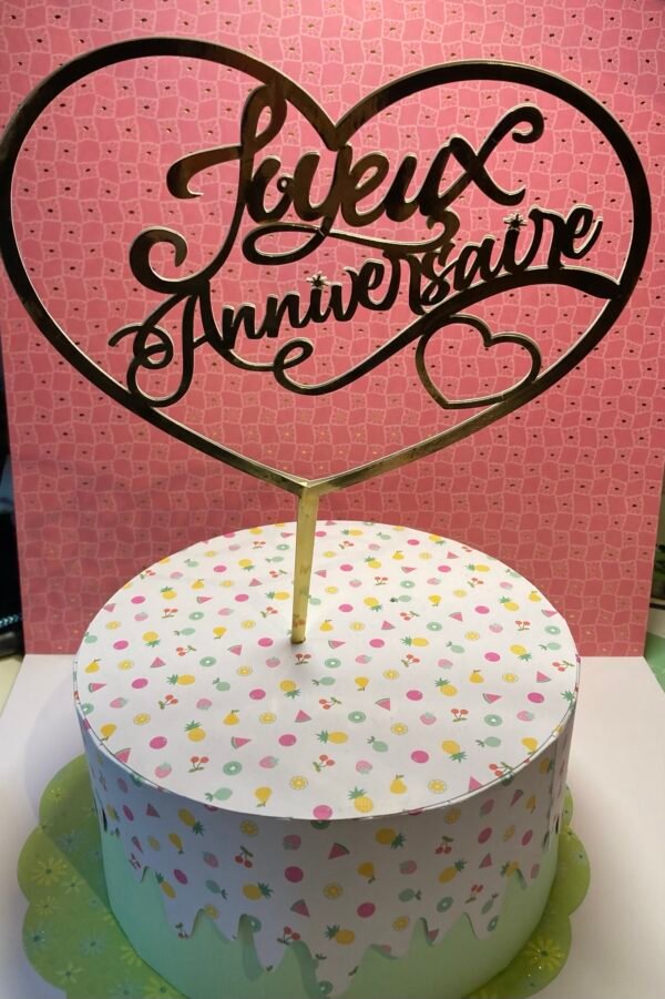 Joyeux Anniversaire décoration gâteau